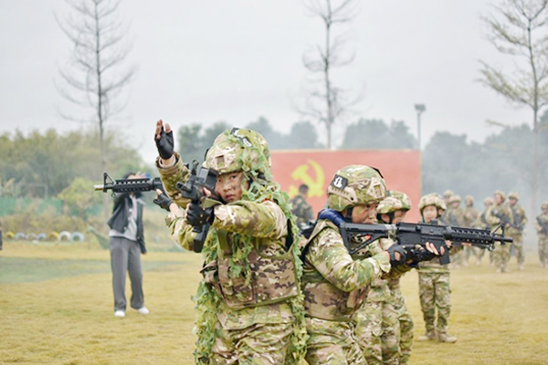 「广东军事」韶关黄埔特战精兵领袖夏令营（35天）卓越将帅成长记